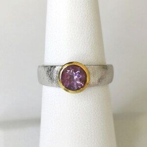 Amethyst gemstone ring with 14k gold accent brushed sterling silver size 6.75 🆕